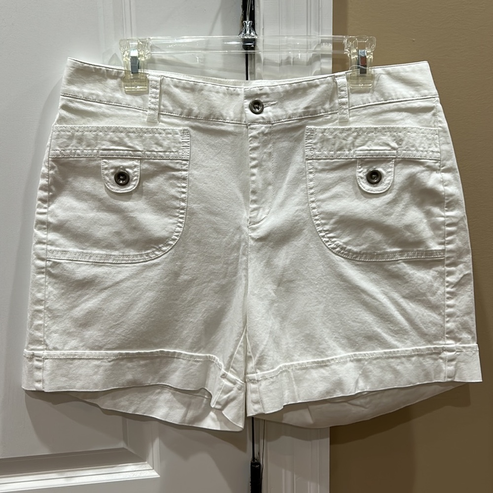 Women’s DOCKERS Vintage Shorts - Picture 2 of 12